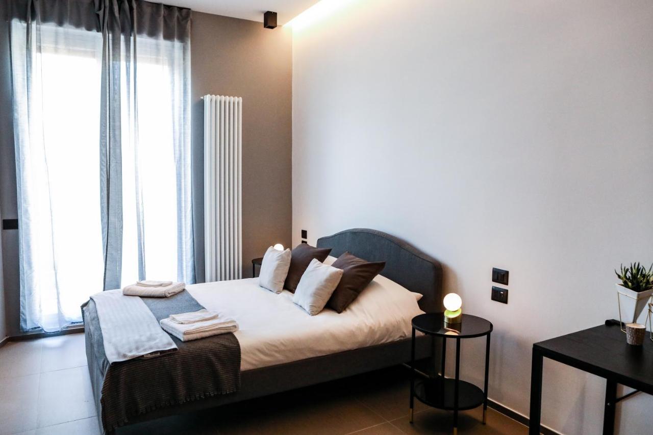 Materdays 24 Bed & Breakfast Napoli Bagian luar foto