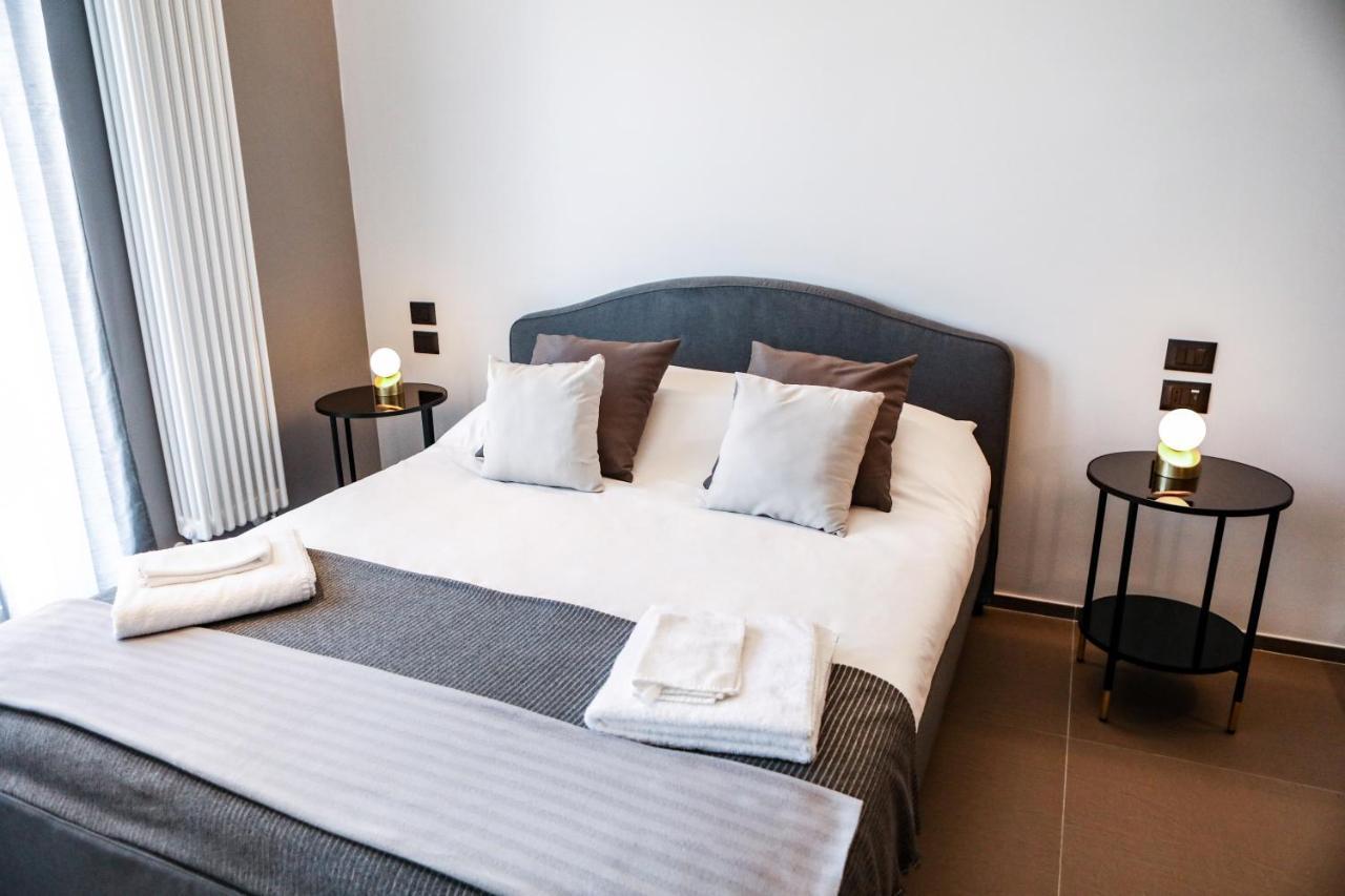 Materdays 24 Bed & Breakfast Napoli Bagian luar foto