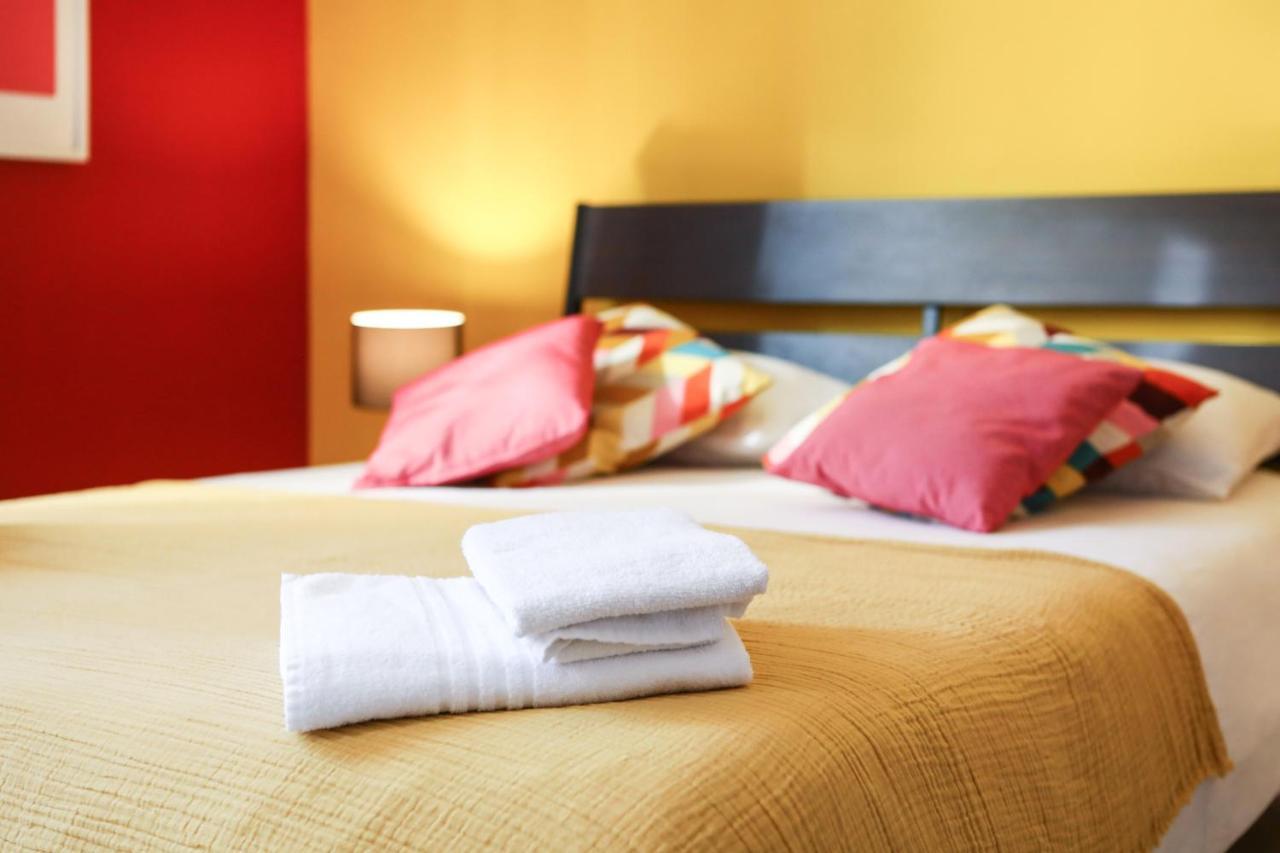 Materdays 24 Bed & Breakfast Napoli Bagian luar foto