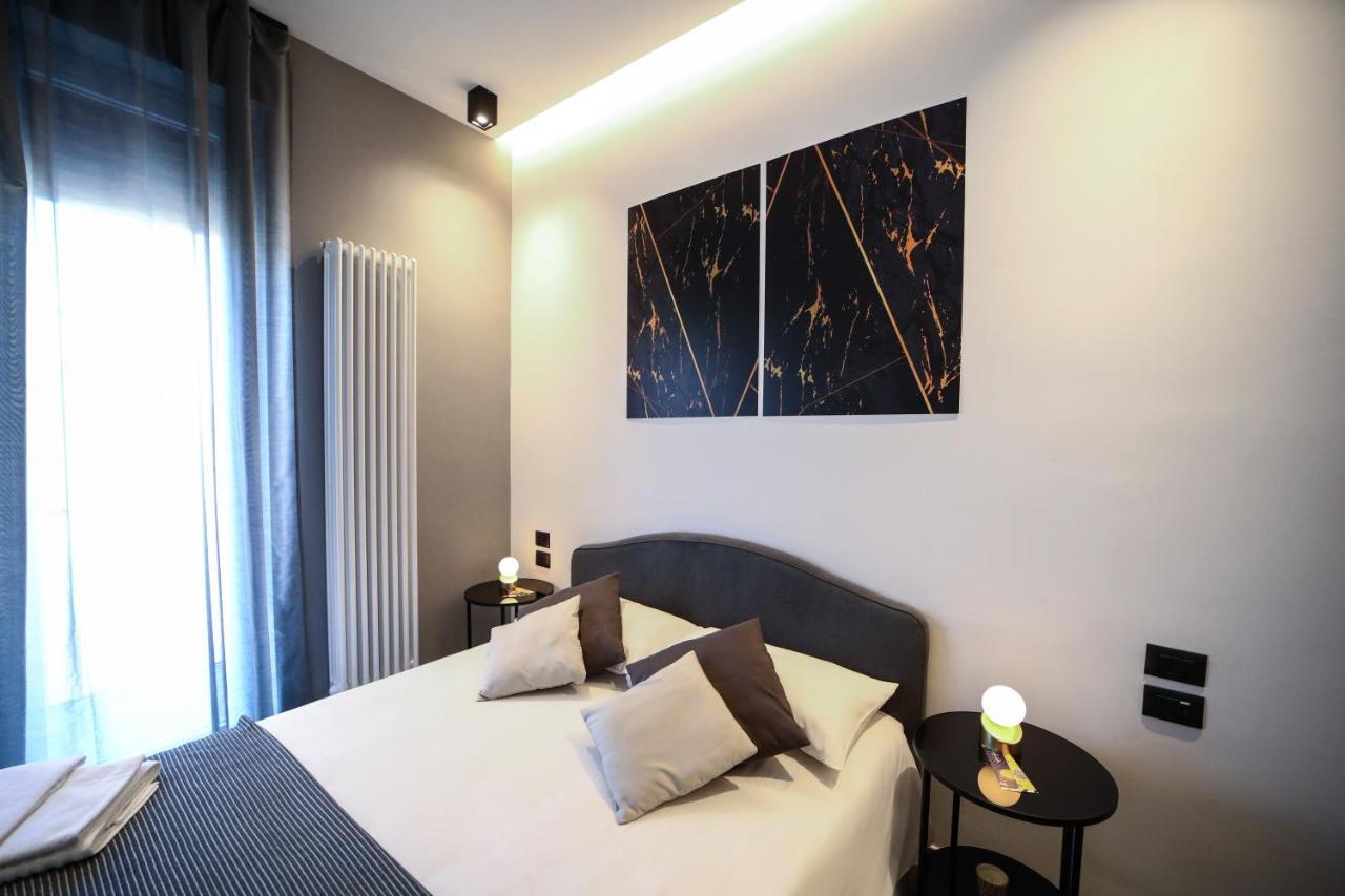 Materdays 24 Bed & Breakfast Napoli Bagian luar foto