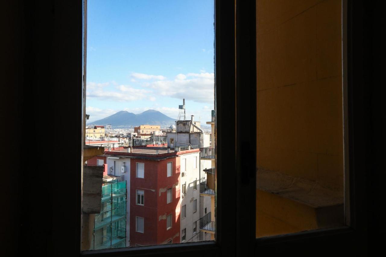 Materdays 24 Bed & Breakfast Napoli Bagian luar foto